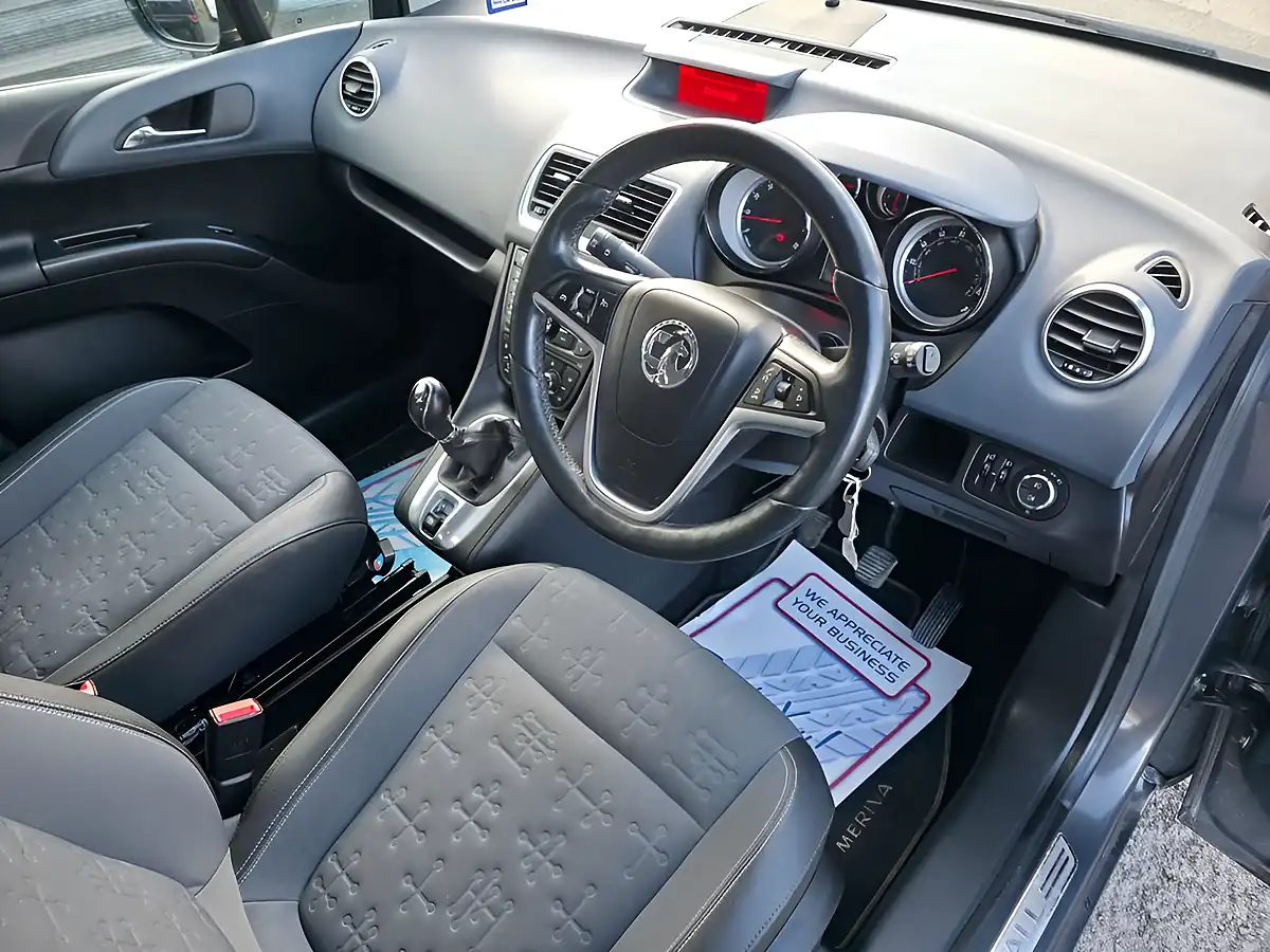 Used 2015 Vauxhall Meriva Tech Line Grey - Interior and Exterior details 7