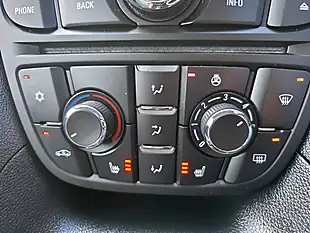 Used 2015 Vauxhall Meriva Tech Line Grey - Interior and Exterior details 9