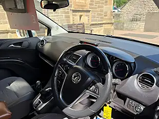 Used 2015 Vauxhall Meriva Tech Line White - Interior and Exterior details 15