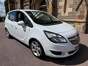 Used 2015 Vauxhall Meriva Tech Line White - Interior and Exterior details 3