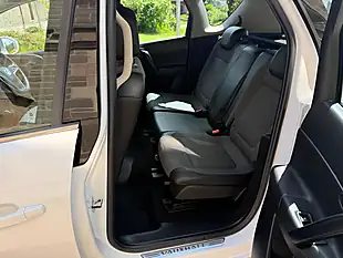Used 2015 Vauxhall Meriva Tech Line White - Interior and Exterior details 9