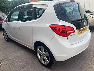 Used 2015 Vauxhall Meriva Tech Line White - Interior and Exterior details 4