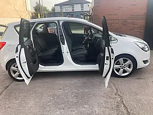 Used 2015 Vauxhall Meriva Tech Line White - Interior and Exterior details 8