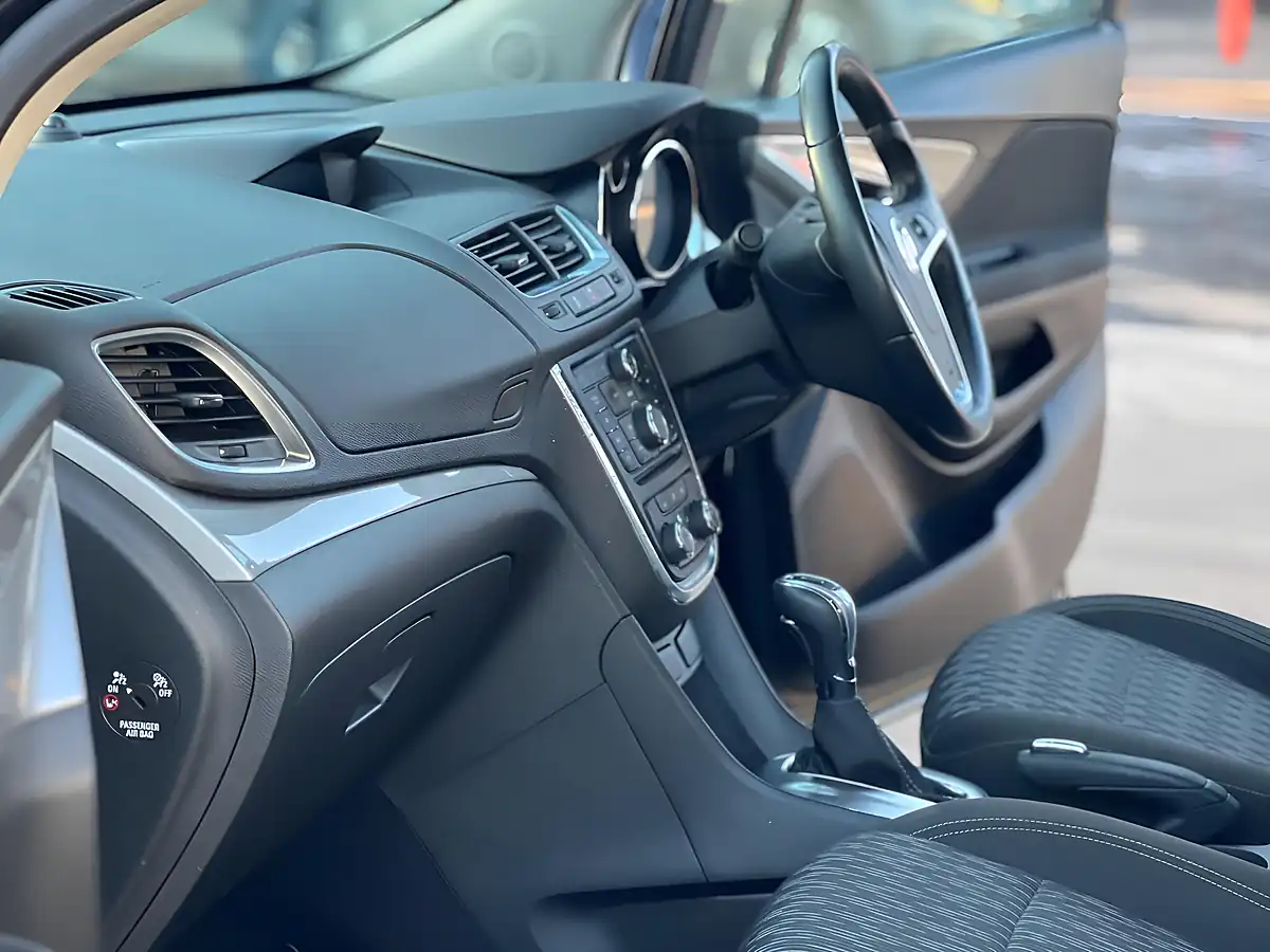 Used 2015 Vauxhall Mokka Exclusiv Black - Interior and Exterior details 10