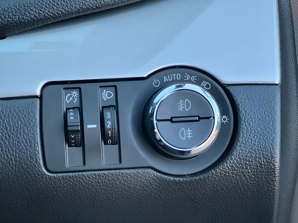 Used 2015 Vauxhall Mokka Exclusiv Black - Interior and Exterior details 14