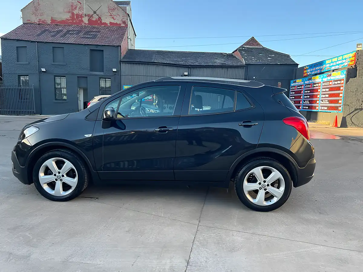 Used 2015 Vauxhall Mokka Exclusiv Black - Interior and Exterior details 7