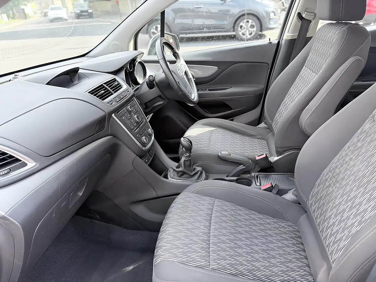 Used 2015 Vauxhall Mokka Exclusiv Black - Interior and Exterior details 20