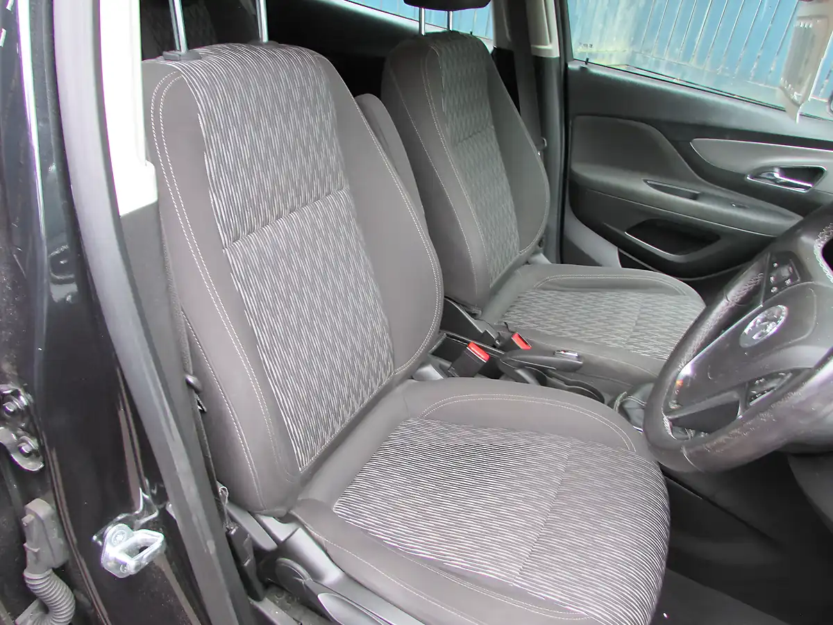 Used 2015 Vauxhall Mokka Exclusiv Black - Interior and Exterior details 14
