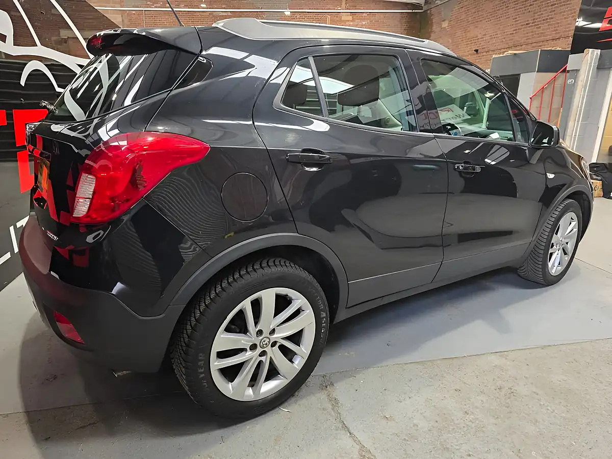Used 2015 Vauxhall Mokka Exclusiv Black - Interior and Exterior details 4