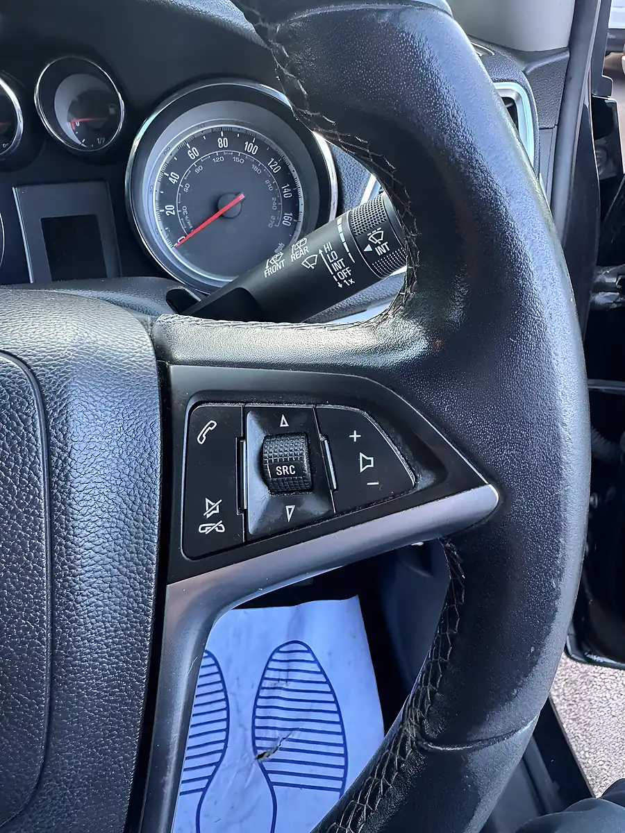 Used 2015 Vauxhall Mokka Exclusiv Black - Interior and Exterior details 13