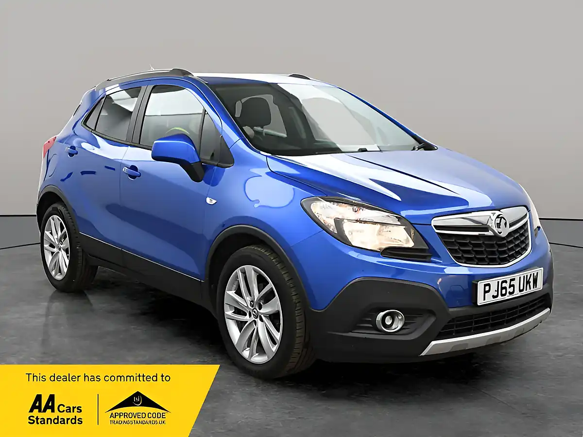 Used 2015 Vauxhall Mokka Exclusiv Blue - Front View