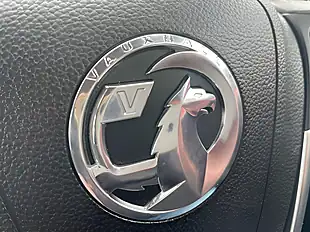 Used 2015 Vauxhall Mokka Exclusiv Blue - Interior and Exterior details 14