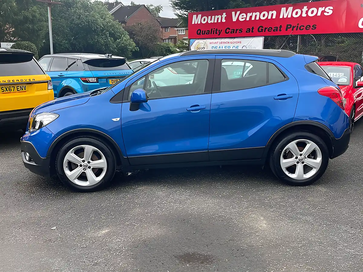 Used 2015 Vauxhall Mokka Exclusiv Blue - Interior and Exterior details 3