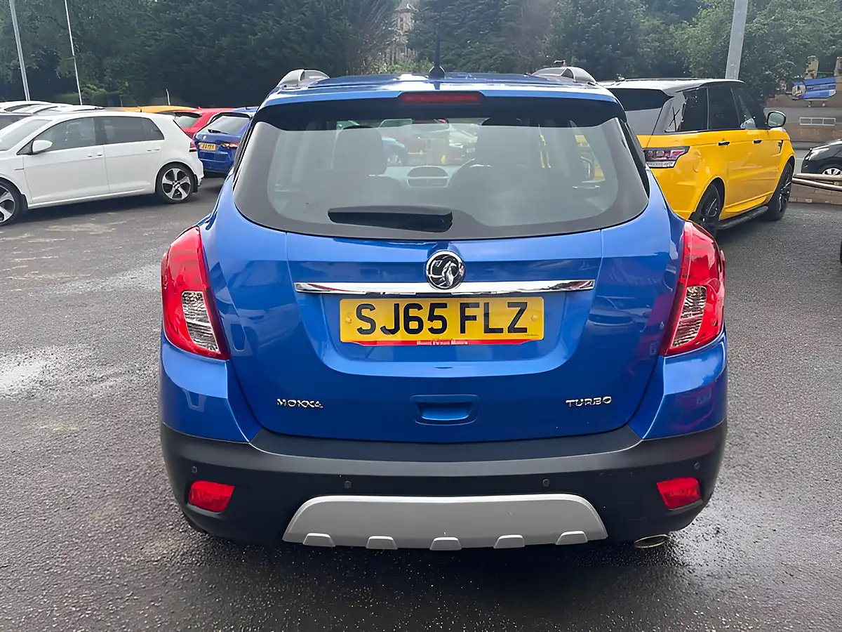 Used 2015 Vauxhall Mokka Exclusiv Blue - Interior and Exterior details 5