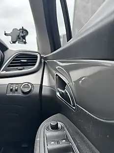 Used 2015 Vauxhall Mokka Exclusiv Blue - Interior and Exterior details 19