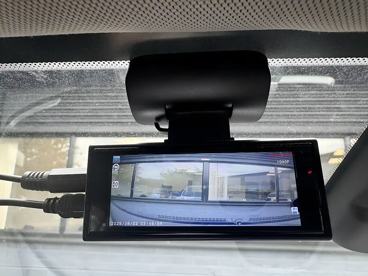Used 2015 Vauxhall Mokka Exclusiv Blue - Interior and Exterior details 20