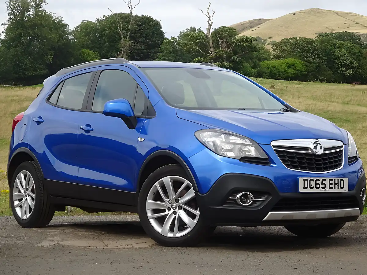 Used 2015 Vauxhall Mokka Exclusiv Blue - Front View