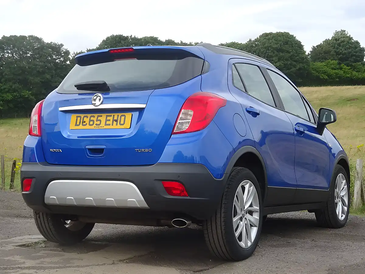 Used 2015 Vauxhall Mokka Exclusiv Blue - Interior and Exterior details 12