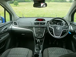 Used 2015 Vauxhall Mokka Exclusiv Blue - Interior and Exterior details 14