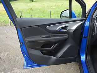 Used 2015 Vauxhall Mokka Exclusiv Blue - Interior and Exterior details 19