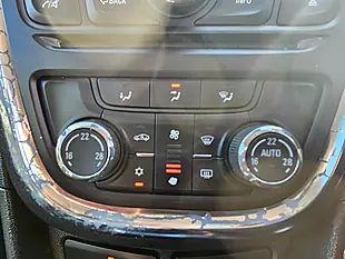 Used 2015 Vauxhall Mokka Exclusiv Orange - Interior and Exterior details 18