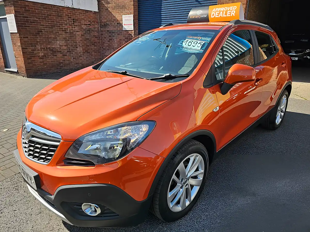 Used 2015 Vauxhall Mokka Exclusiv Orange - Interior and Exterior details 2
