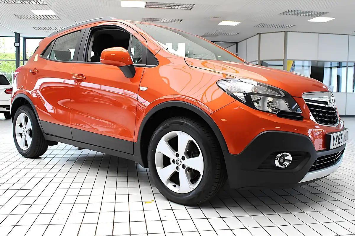 Used 2015 Vauxhall Mokka Exclusiv Orange Rock - Interior and Exterior details 10