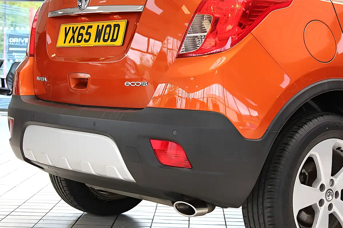 Used 2015 Vauxhall Mokka Exclusiv Orange Rock - Interior and Exterior details 14