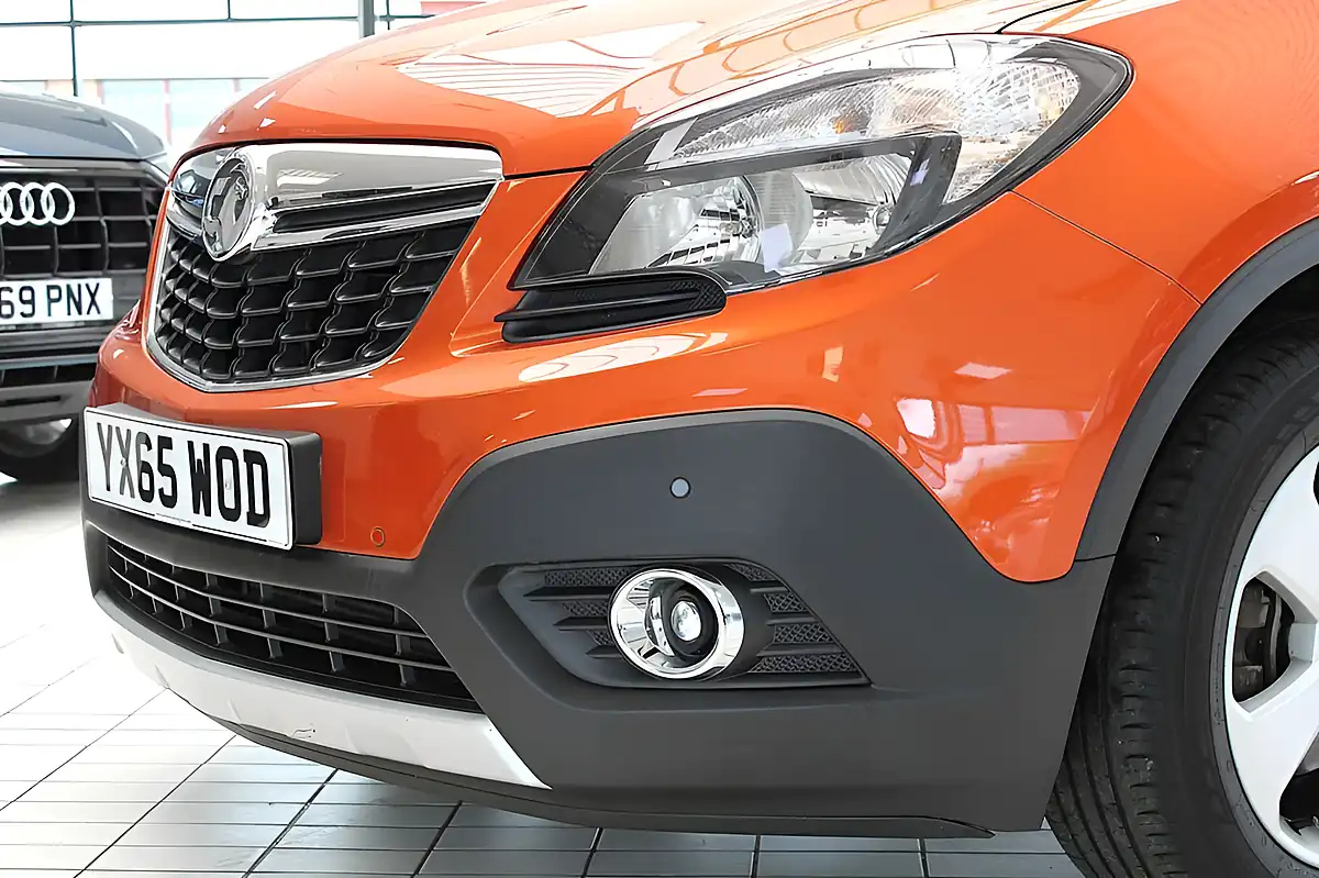 Used 2015 Vauxhall Mokka Exclusiv Orange Rock - Interior and Exterior details 3