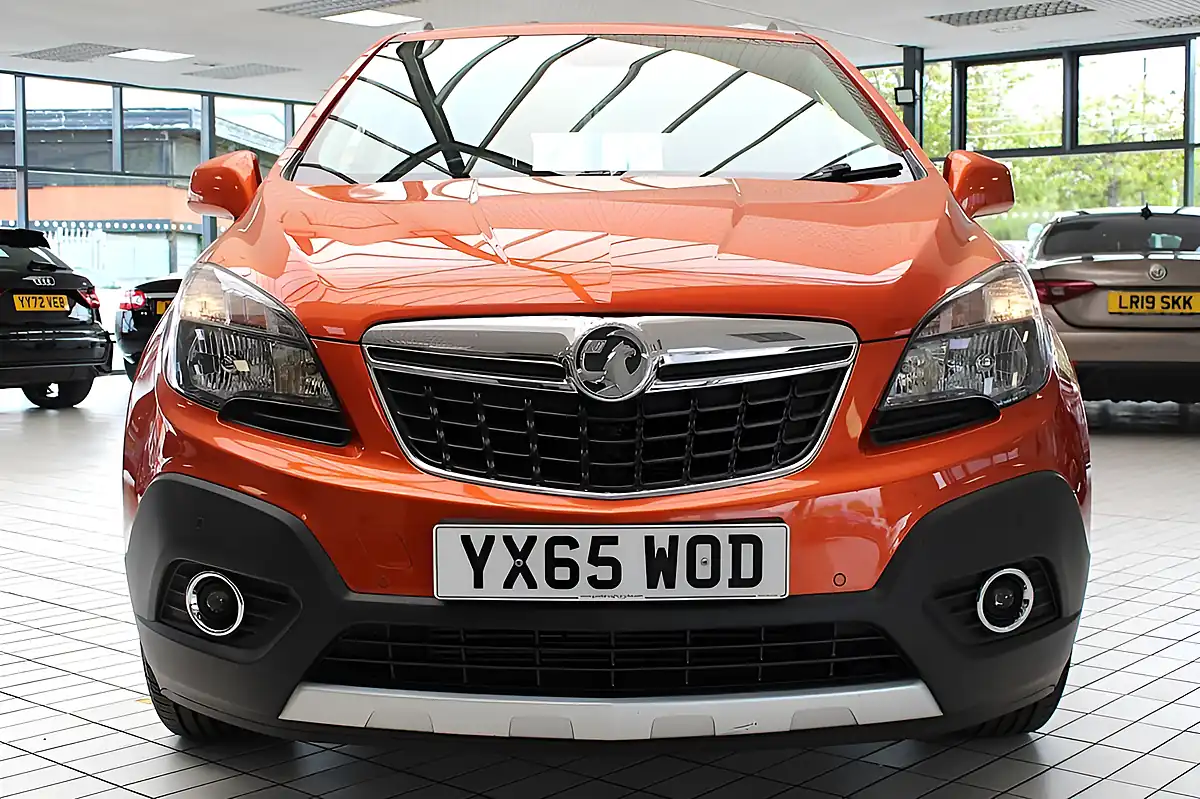 Used 2015 Vauxhall Mokka Exclusiv Orange Rock - Interior and Exterior details 8