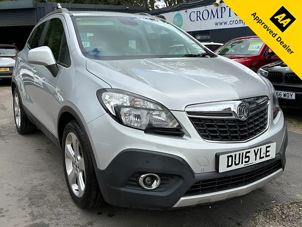 Used 2015 Vauxhall Mokka Exclusiv Silver - Front View