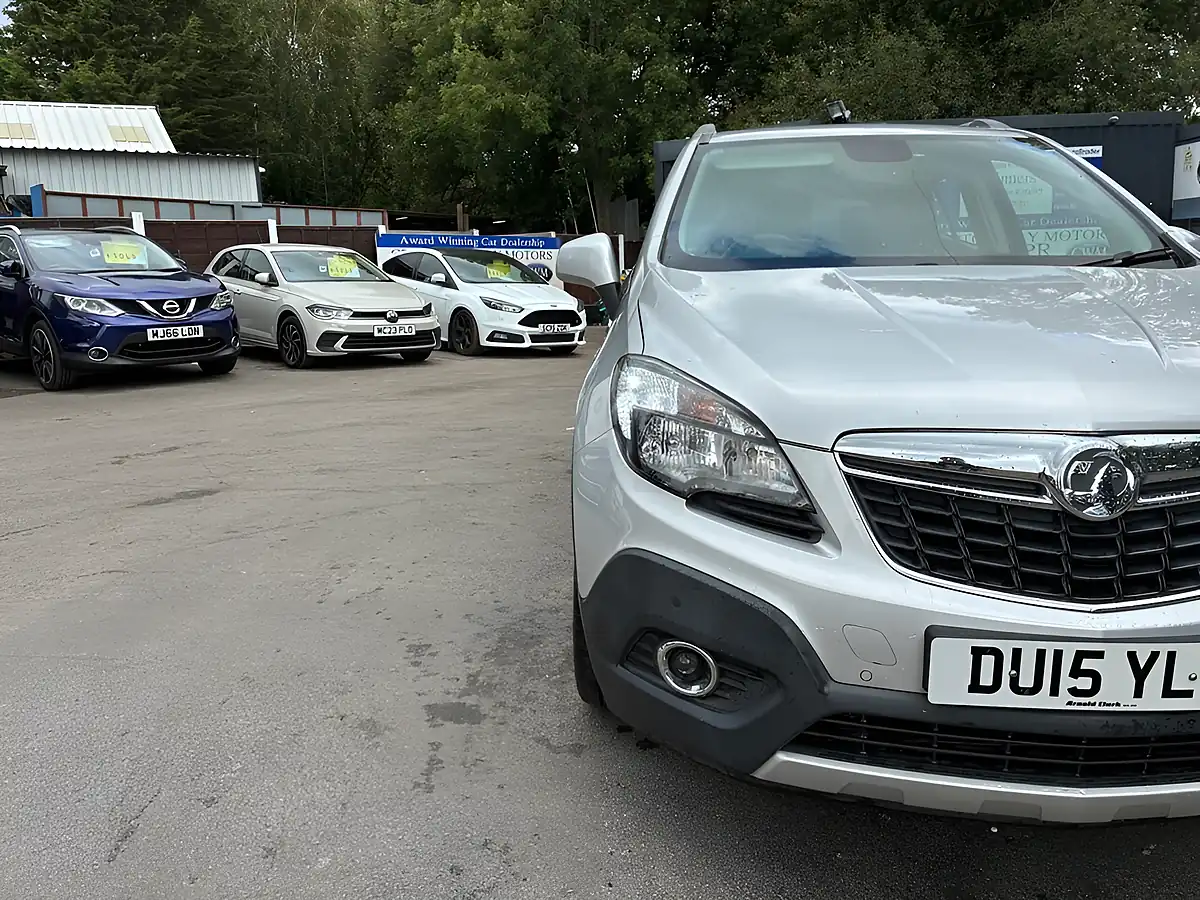 Used 2015 Vauxhall Mokka Exclusiv Silver - Interior and Exterior details 4