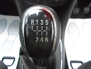 Used 2015 Vauxhall Mokka Exclusiv Silver - Interior and Exterior details 9