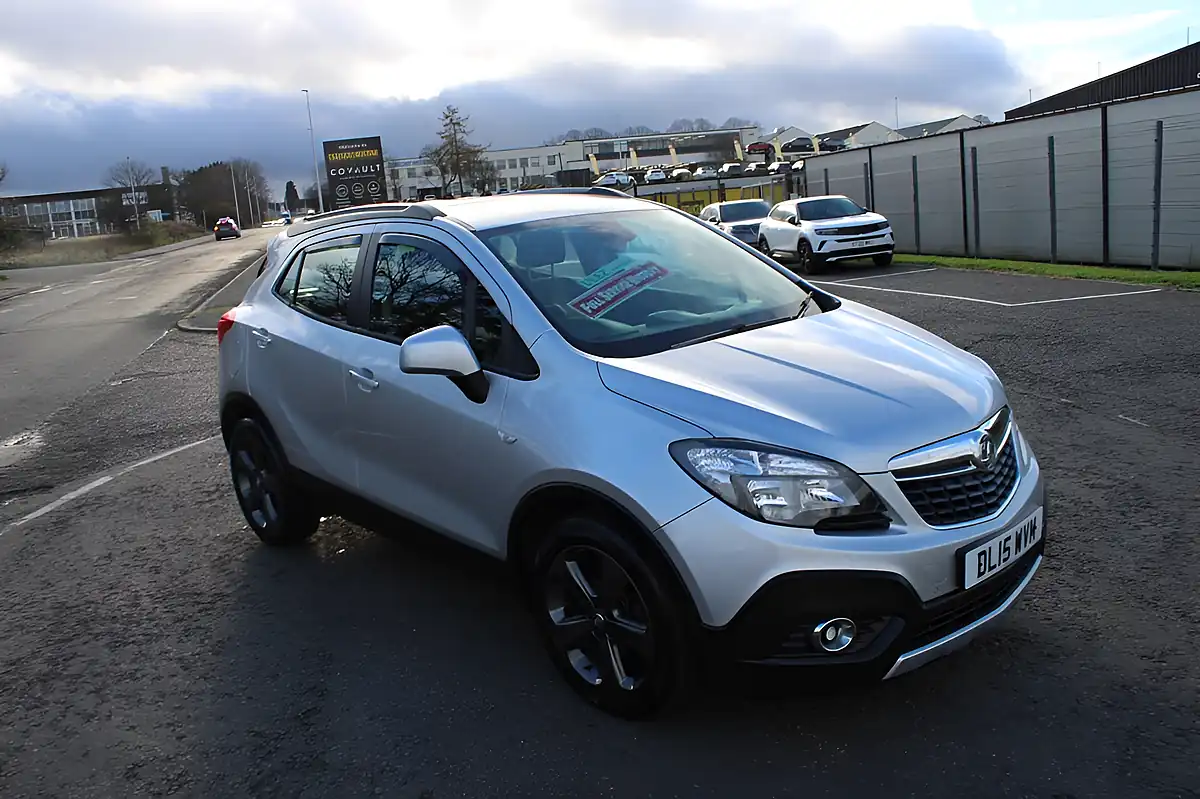 Used 2015 Vauxhall Mokka Exclusiv Silver - Interior and Exterior details 14