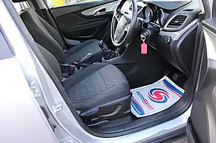Used 2015 Vauxhall Mokka Exclusiv Silver - Interior and Exterior details 3
