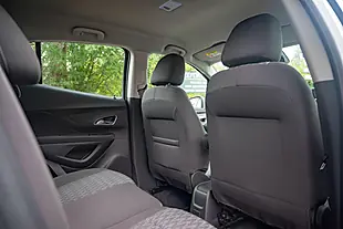 Used 2015 Vauxhall Mokka Exclusiv Sovereign Silver - Interior and Exterior details 11