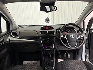 Used 2015 Vauxhall Mokka Exclusiv White - Interior and Exterior details 14