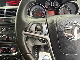 Used 2015 Vauxhall Mokka Exclusiv White - Interior and Exterior details 15
