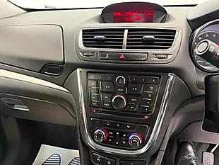 Used 2015 Vauxhall Mokka Exclusiv White - Interior and Exterior details 19