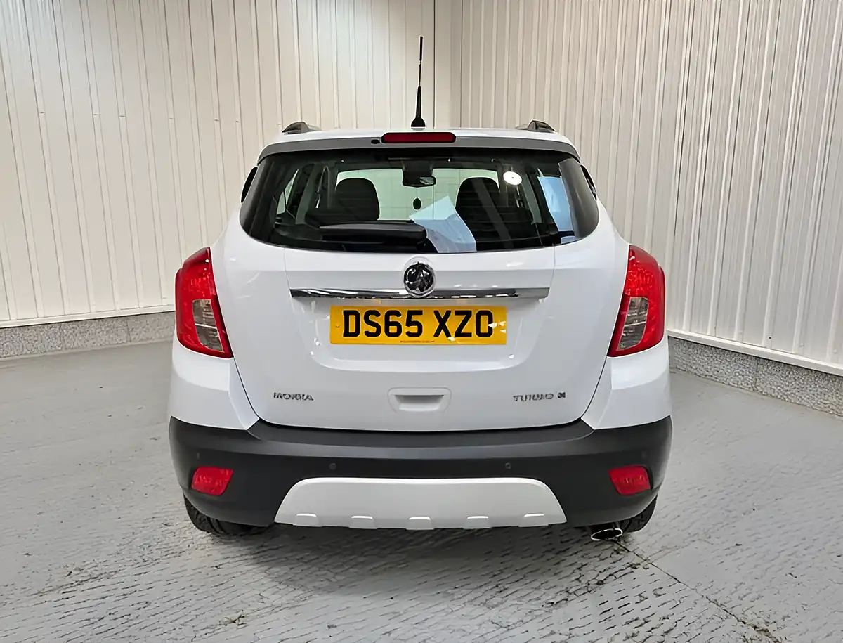 Used 2015 Vauxhall Mokka Exclusiv White - Interior and Exterior details 6