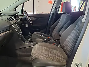 Used 2015 Vauxhall Mokka Exclusiv White - Interior and Exterior details 13