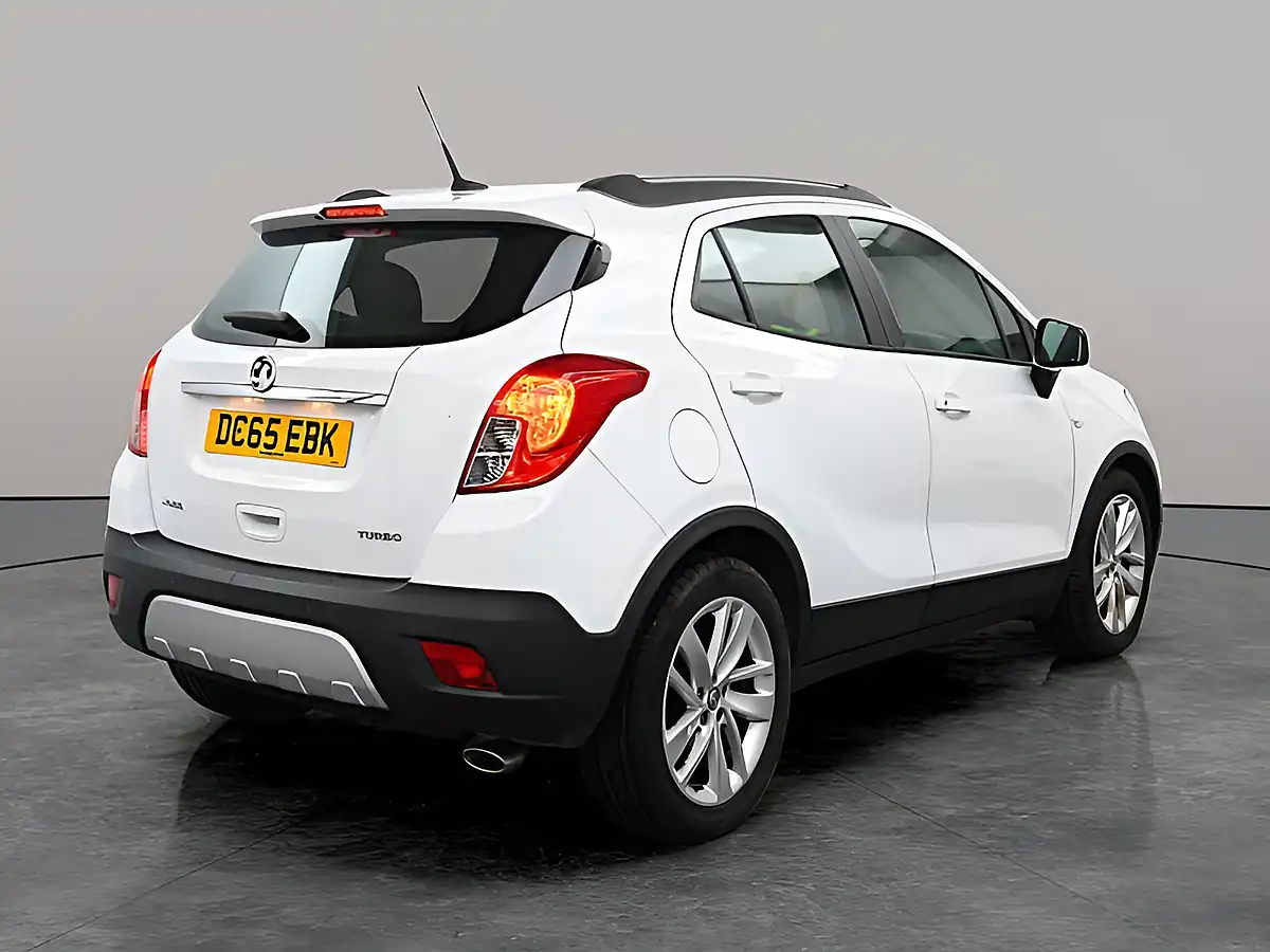 Used 2015 Vauxhall Mokka Exclusiv White - Interior and Exterior details 5