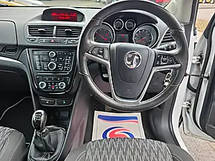 Used 2015 Vauxhall Mokka Exclusiv White - Interior and Exterior details 13