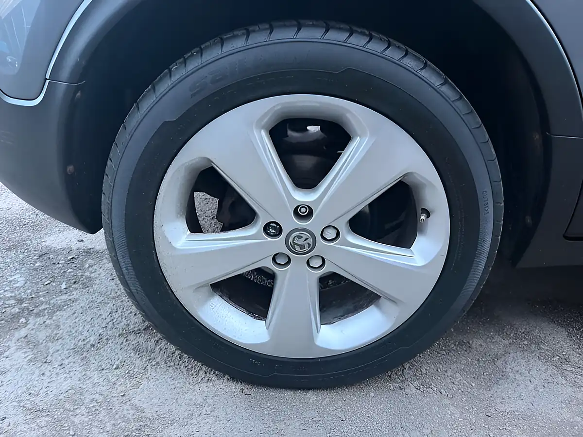 Used 2015 Vauxhall Mokka Exclusive Grey - Interior and Exterior details 12