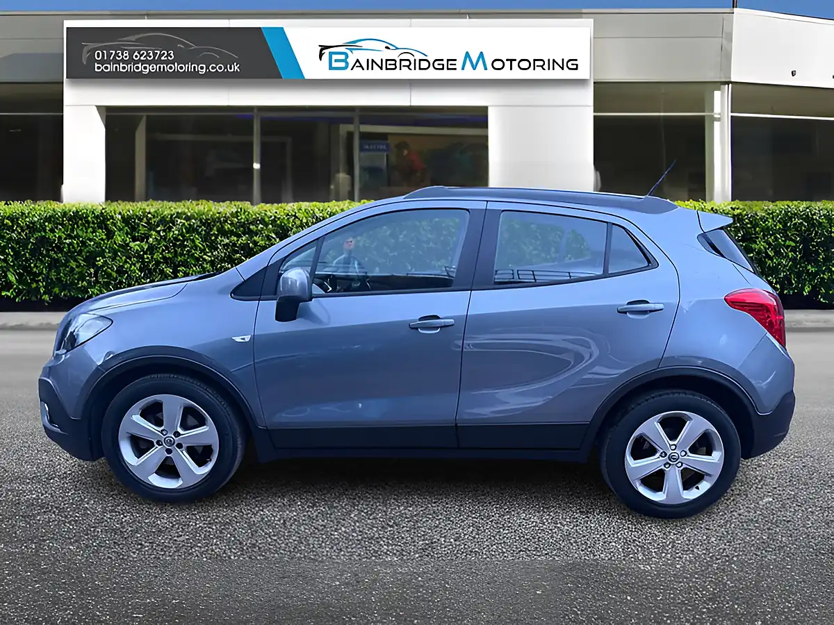 Used 2015 Vauxhall Mokka Exclusive Grey - Interior and Exterior details 6