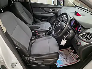 Used 2015 Vauxhall Mokka Limited Edition White - Interior and Exterior details 12