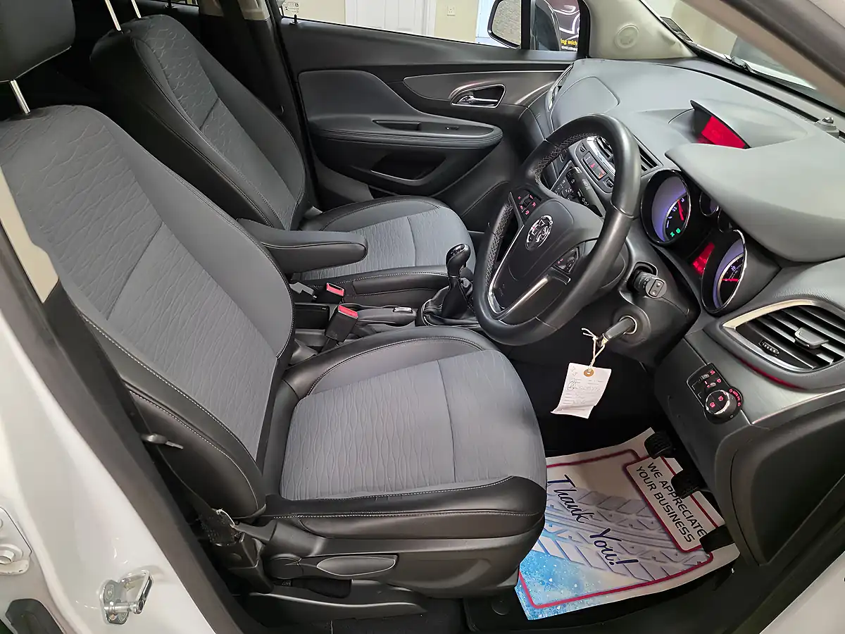Used 2015 Vauxhall Mokka Limited Edition White - Interior and Exterior details 12