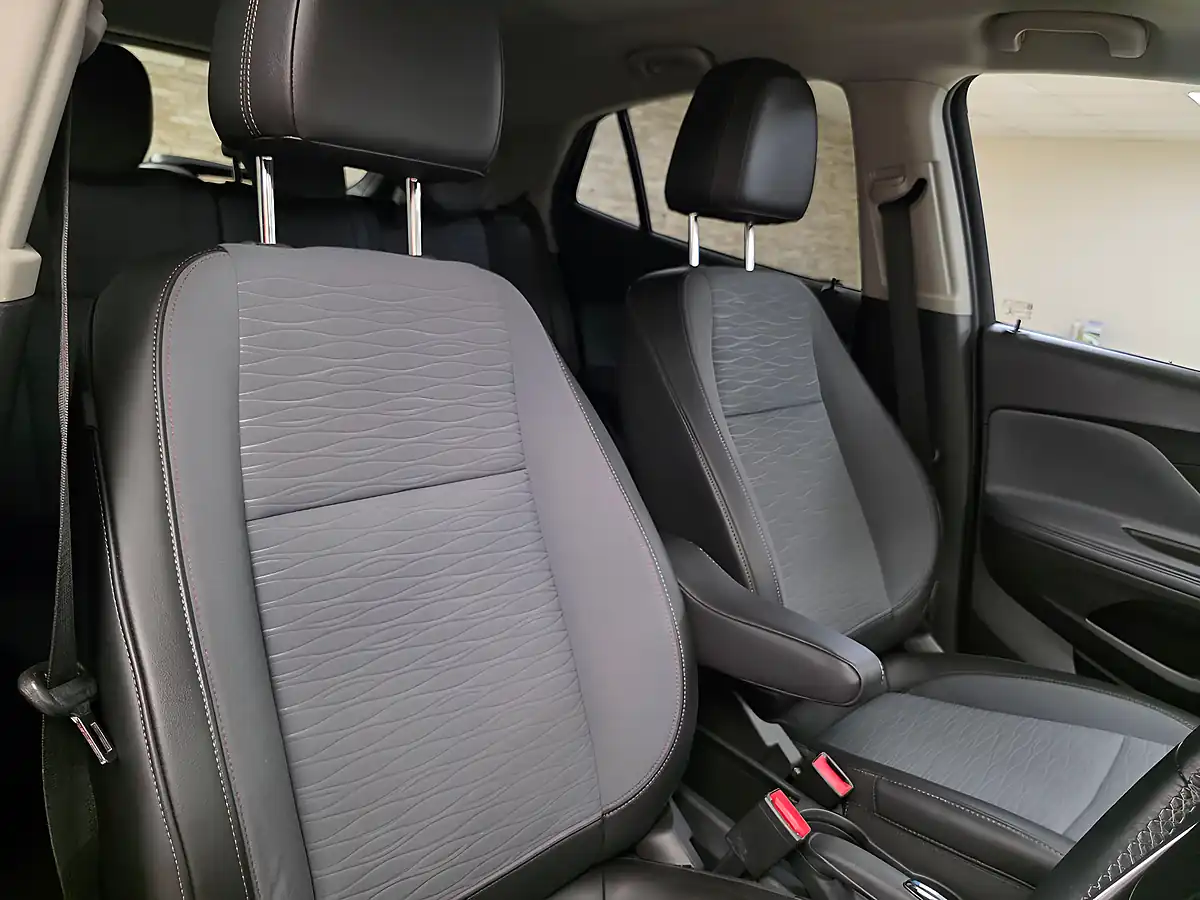 Used 2015 Vauxhall Mokka Limited Edition White - Interior and Exterior details 13