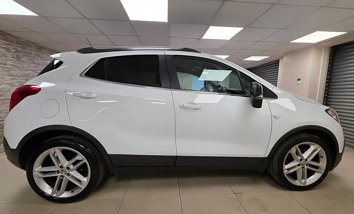 Used 2015 Vauxhall Mokka Limited Edition White - Interior and Exterior details 17