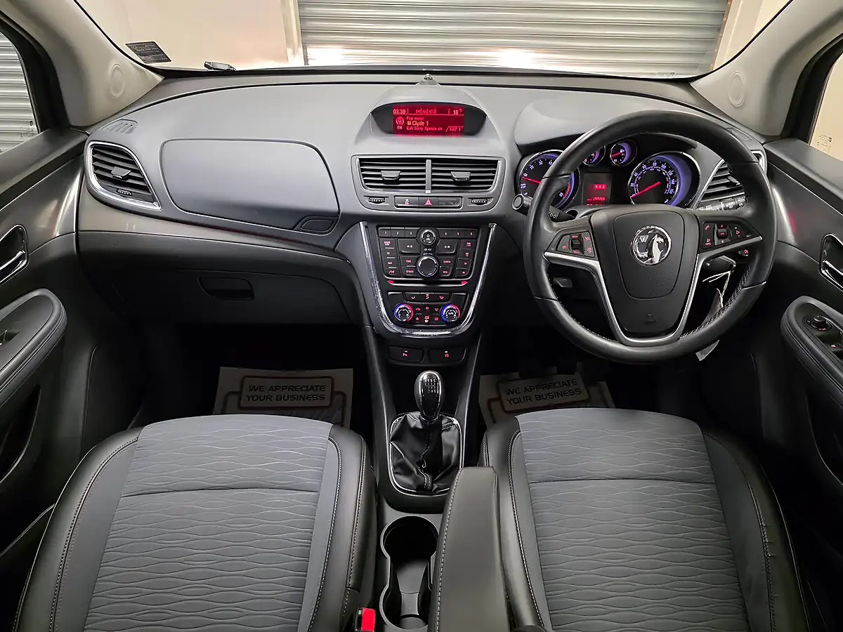 Used 2015 Vauxhall Mokka Limited Edition White - Interior and Exterior details 5